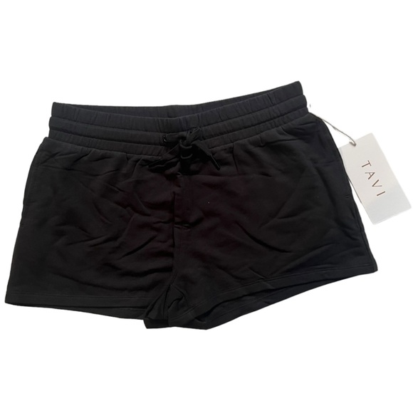 Tavi Cozy Short in Ebony - Picture 2 of 4